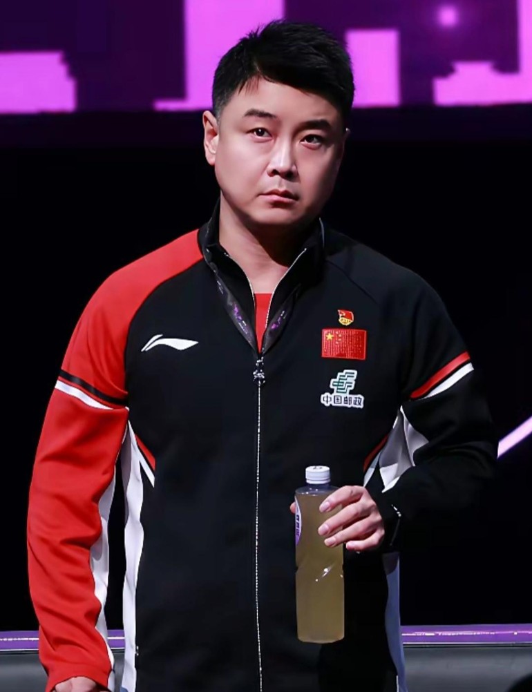 韩国队横扫英格兰队，王皓点燃赛场