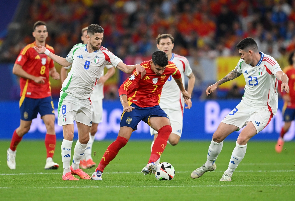 西班牙横扫克罗地亚，加维点燃赛场