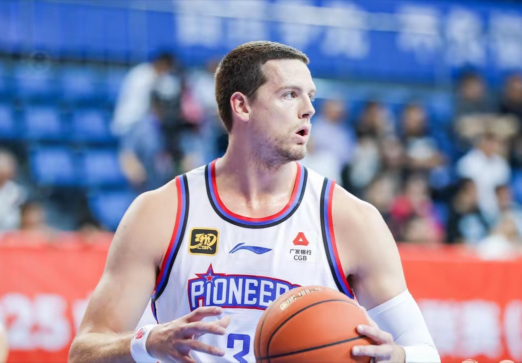 泰国队完胜法国队,辛杜状态火热 泰国队完胜法国队,辛杜状态火热