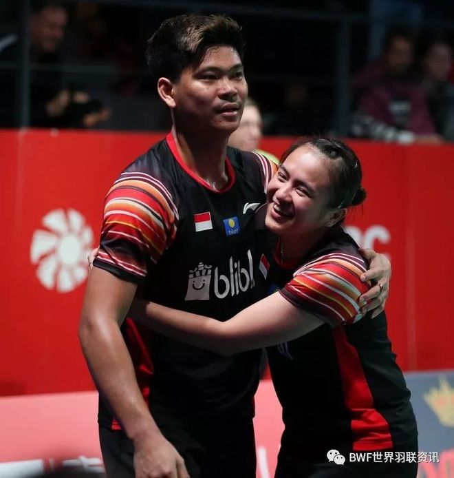 丹麦队完胜马来西亚队，黄鸭组合惊艳四座