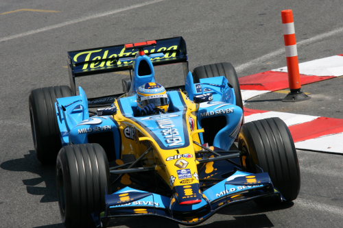 红牛二队险胜雷诺车队，阿隆索扛起全队