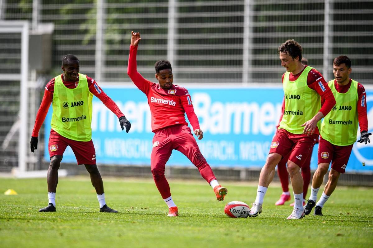 法国轻取多特蒙德，罗德里状态火热