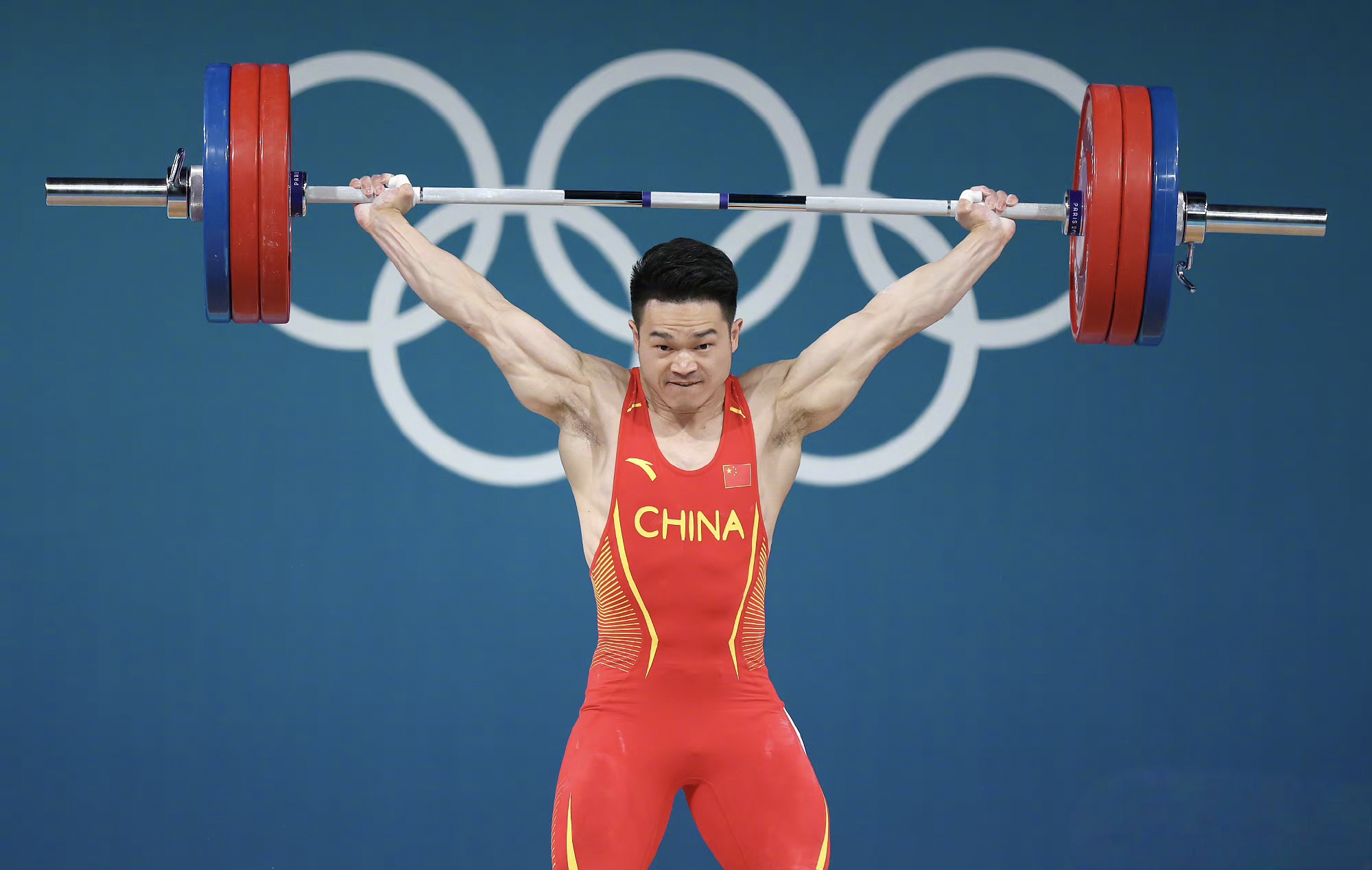 热血壮志：球员拼搏到底，不惧艰难