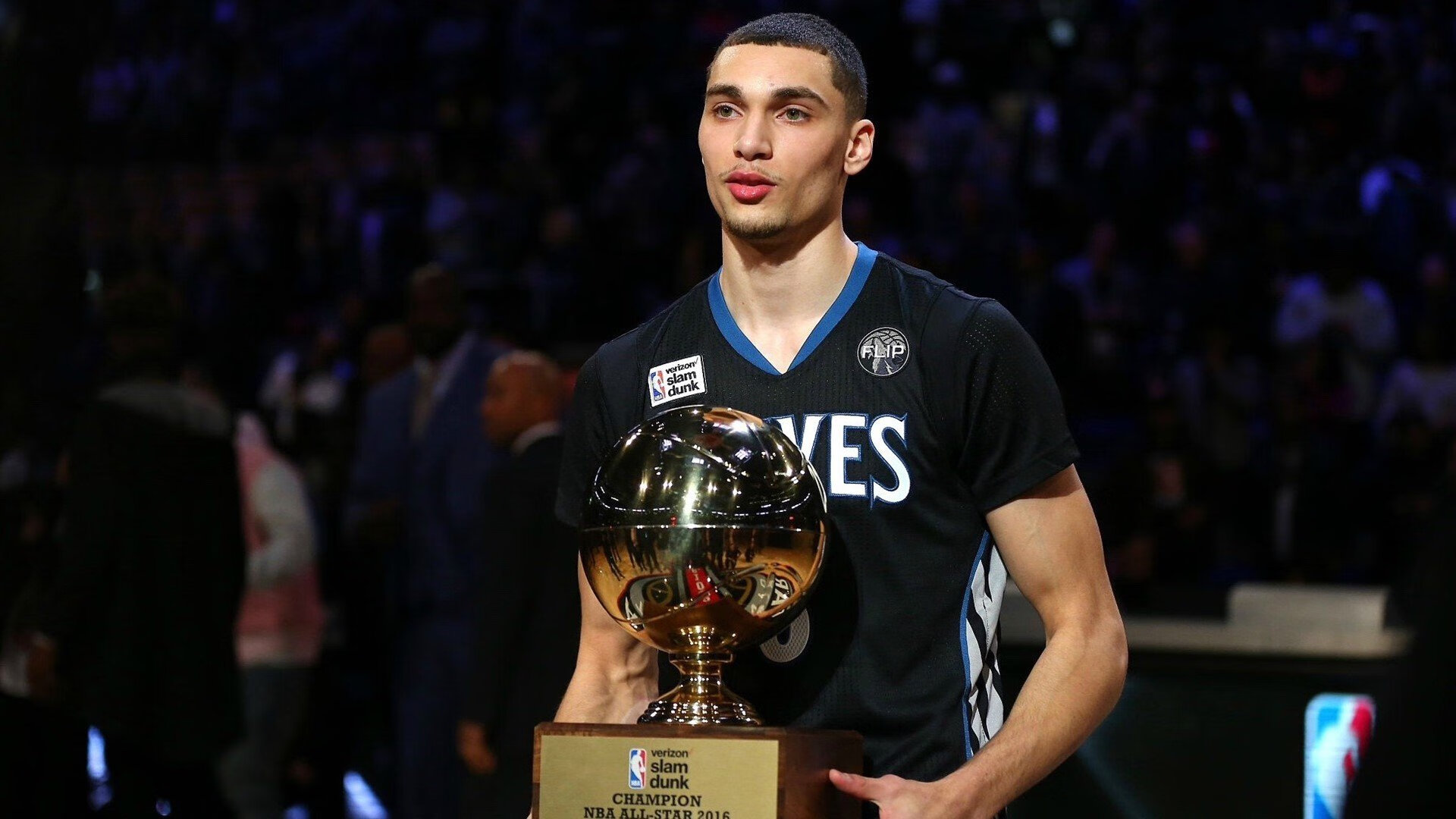 F1新赛季揭幕战之夜，布雷默的自我救赎，从绝境到荣耀的逆袭之路