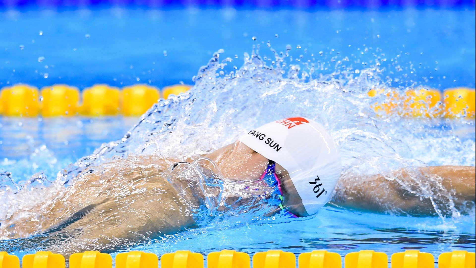 鹈鹕收割上海队，哈利伯顿末节接管比赛